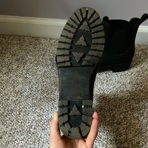 Women’s Jeffrey Campbell Cloudy Chelsea Rubber Rain Boot size 10 - Picture 2 of 4